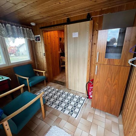 Adorable 1-Bedroom Cottage/Guesthouse In Kittilae Exterior foto